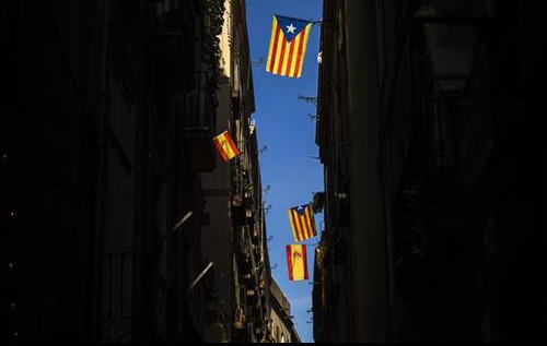 PAT POZICIJA U NAJAVI: Katalonci izlaze na regionalne izbore, niko neće imati većinu?!